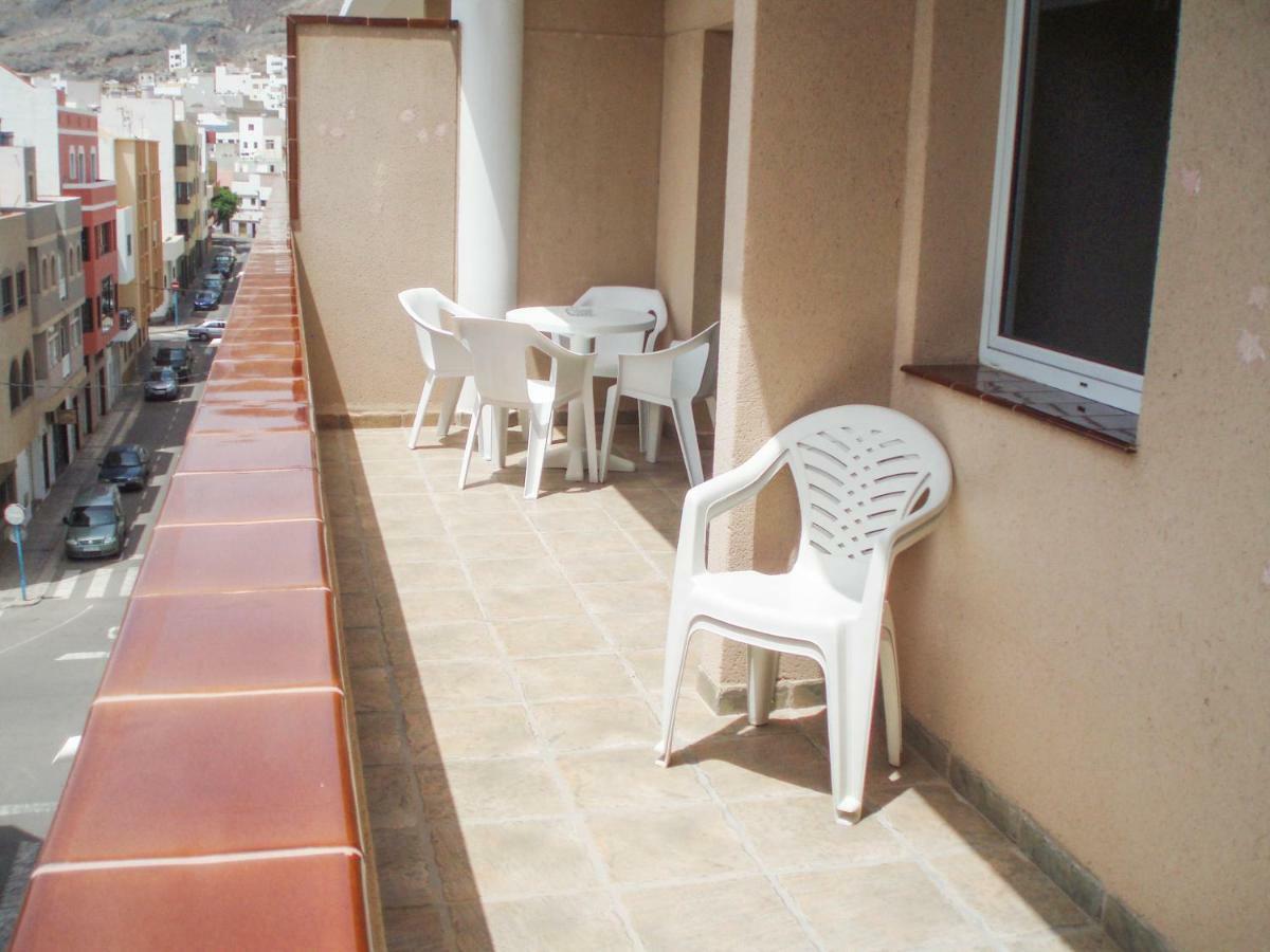 Ático Gran Tarajal Apartment Bagian luar foto