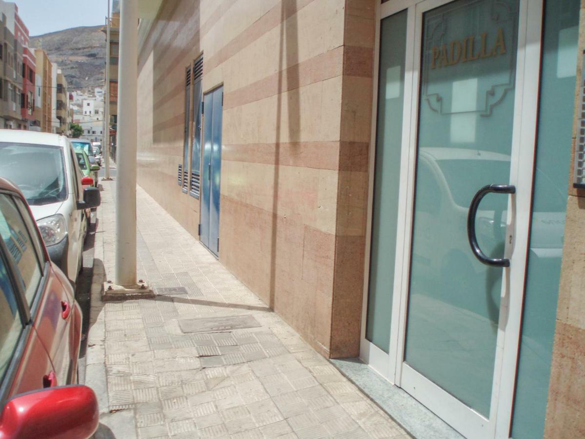 Ático Gran Tarajal Apartment Bagian luar foto