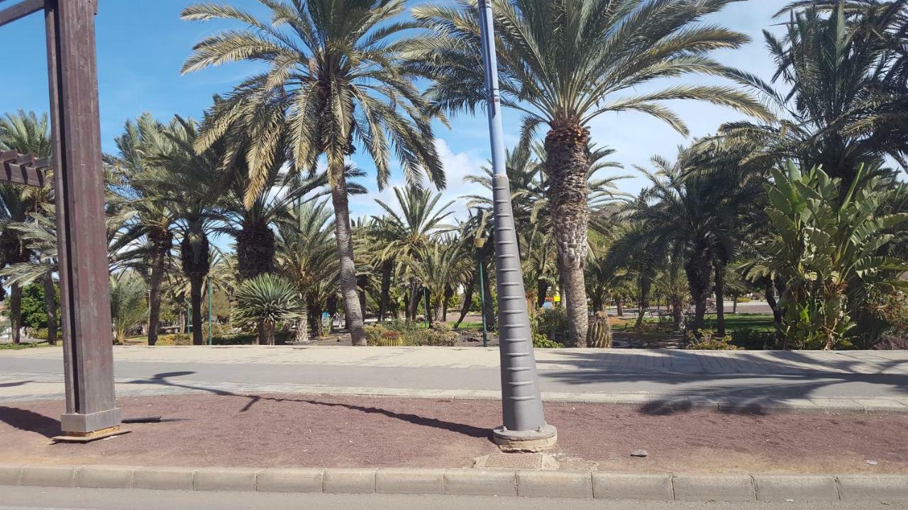 Ático Gran Tarajal Apartment Bagian luar foto