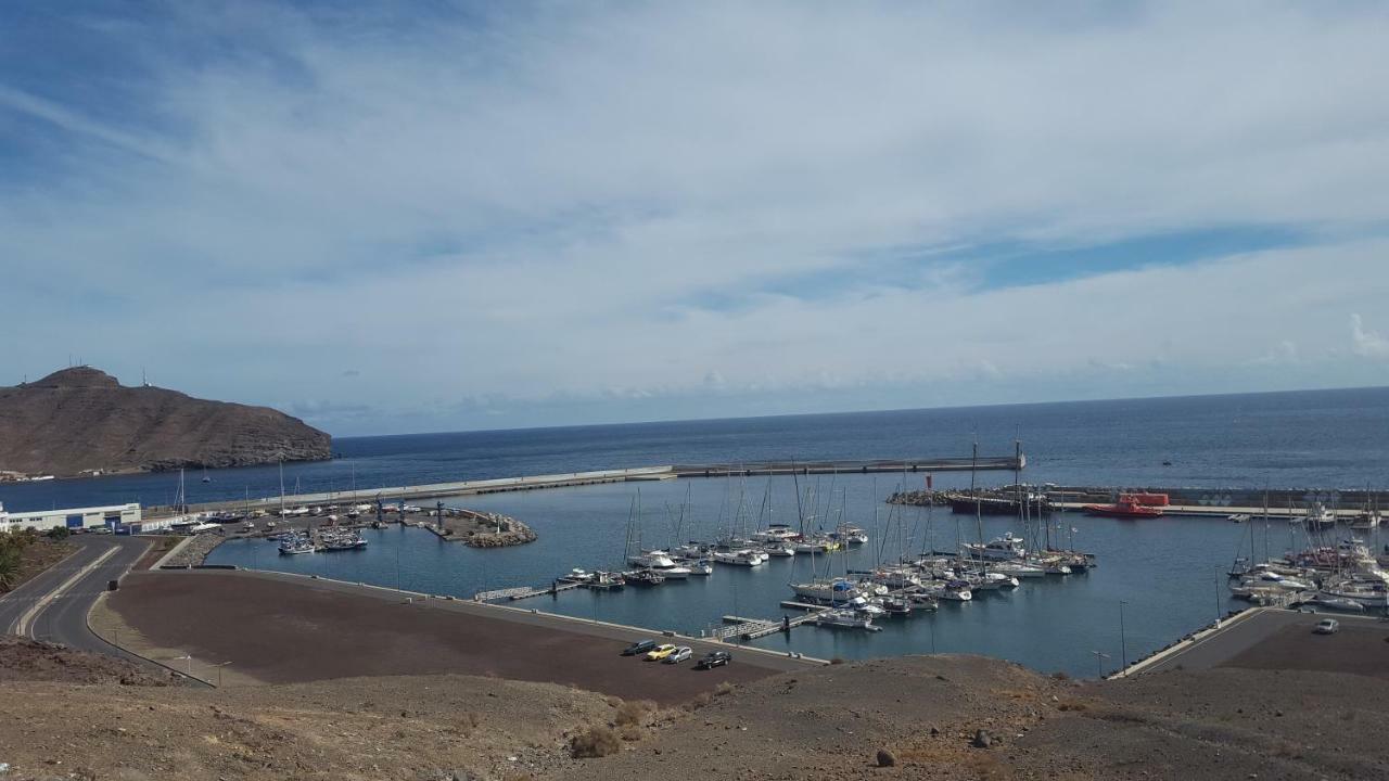 Ático Gran Tarajal Apartment Bagian luar foto